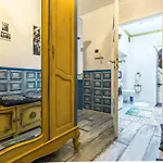 Casablanca Apartment